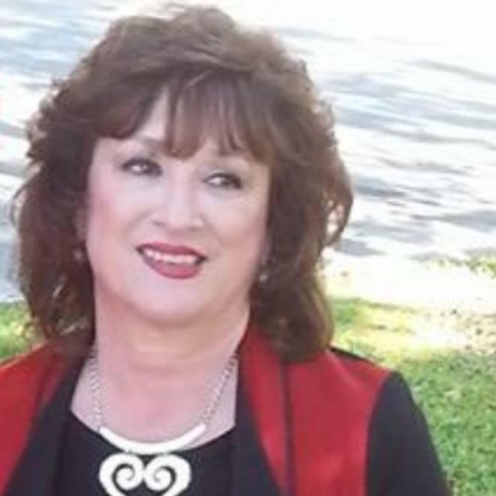 Meet your Posher, Dianna